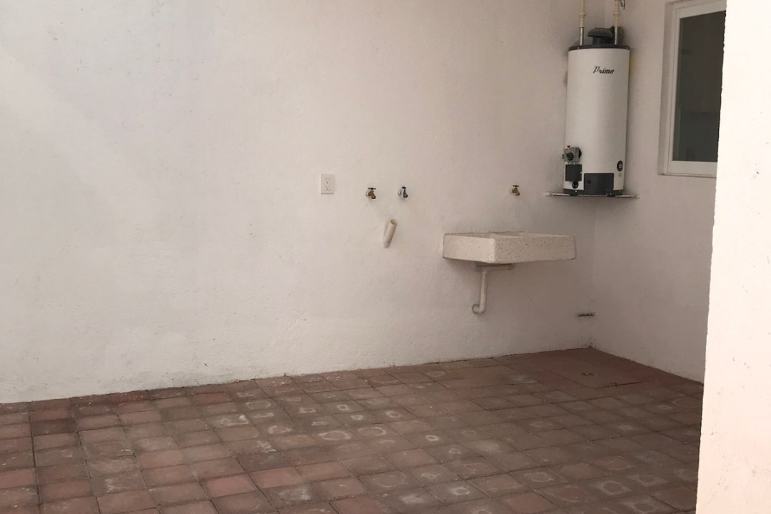9 Camino Real a Huimilpan, Querétaro, 4 Bedrooms Bedrooms, ,2 BathroomsBathrooms,Casa,Venta,Camino Real a Huimilpan, ,1019