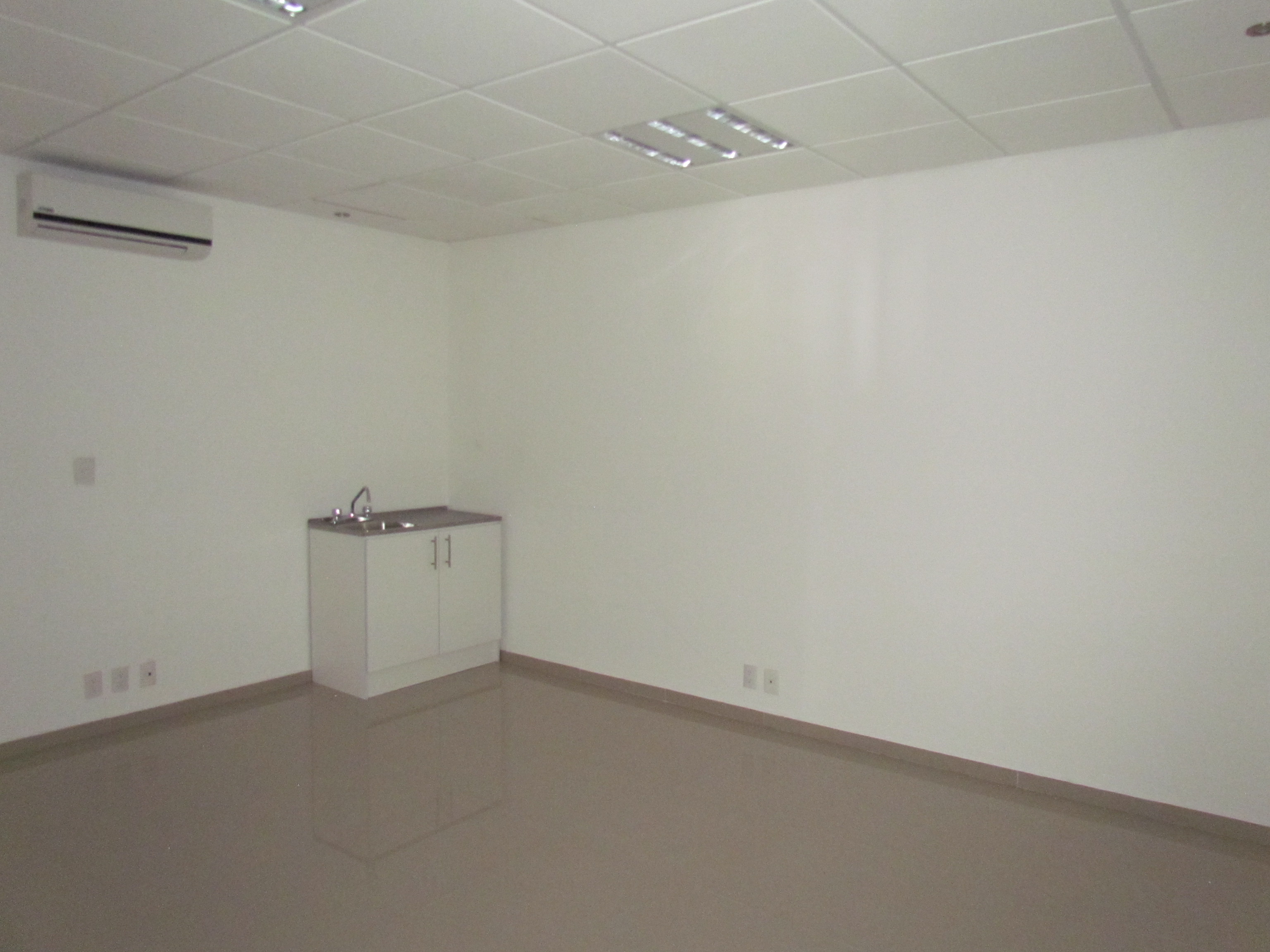 Camino Real a Huimilpan s/n, Querétaro, 76904, 6 Rooms Rooms,Local,Renta,Plaza Real Bugambilias,Camino Real a Huimilpan,1024