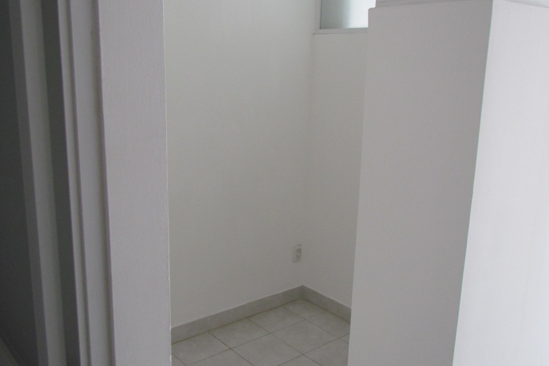 Camino Real a humilpan 4, Querétaro, 76904, ,Local,Renta,Plaza Real Bugambilias,Camino Real a humilpan,1030