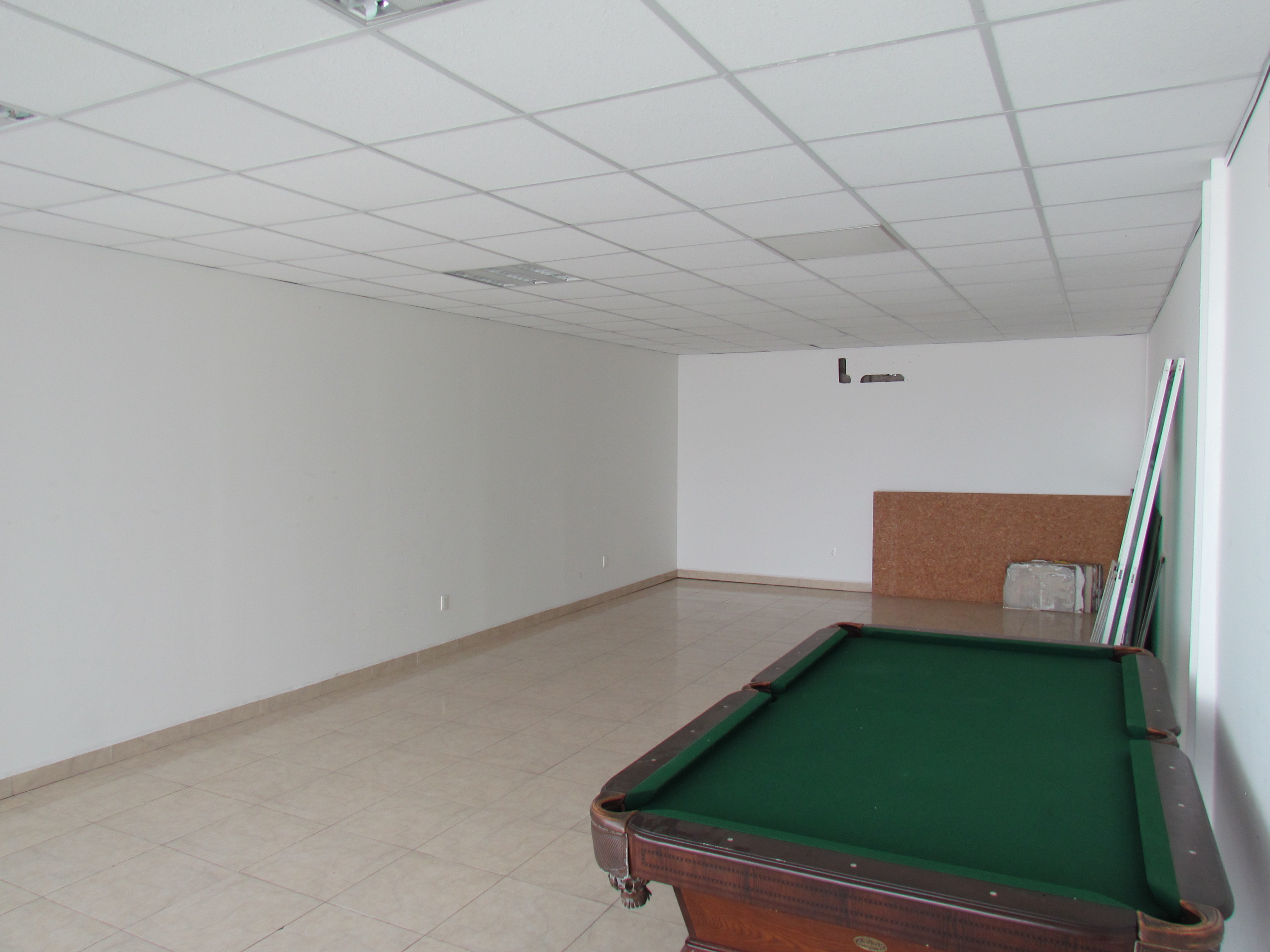 Camino Real a Huimilpan 16, Querétaro, 76904, ,Local,Renta,Plaza Real Bugambilias,Camino Real a Huimilpan,1031