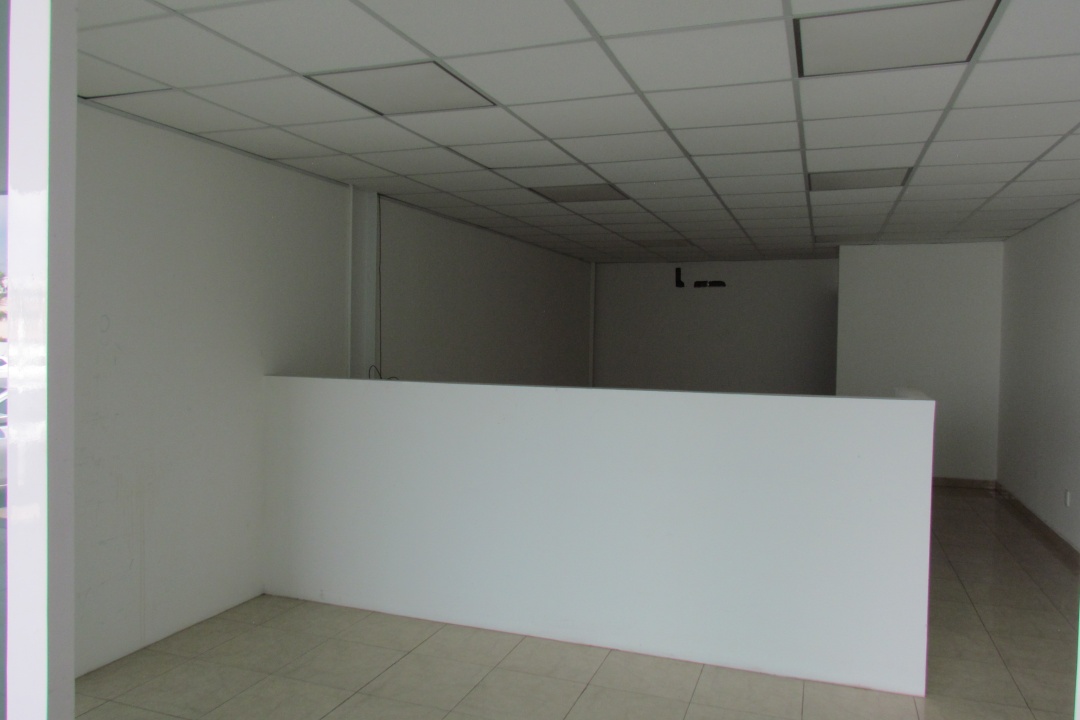 Camino Real a Huimilpan 16, Querétaro, 76904, ,Local,Renta,Plaza Real Bugambilias,Camino Real a Huimilpan,1031