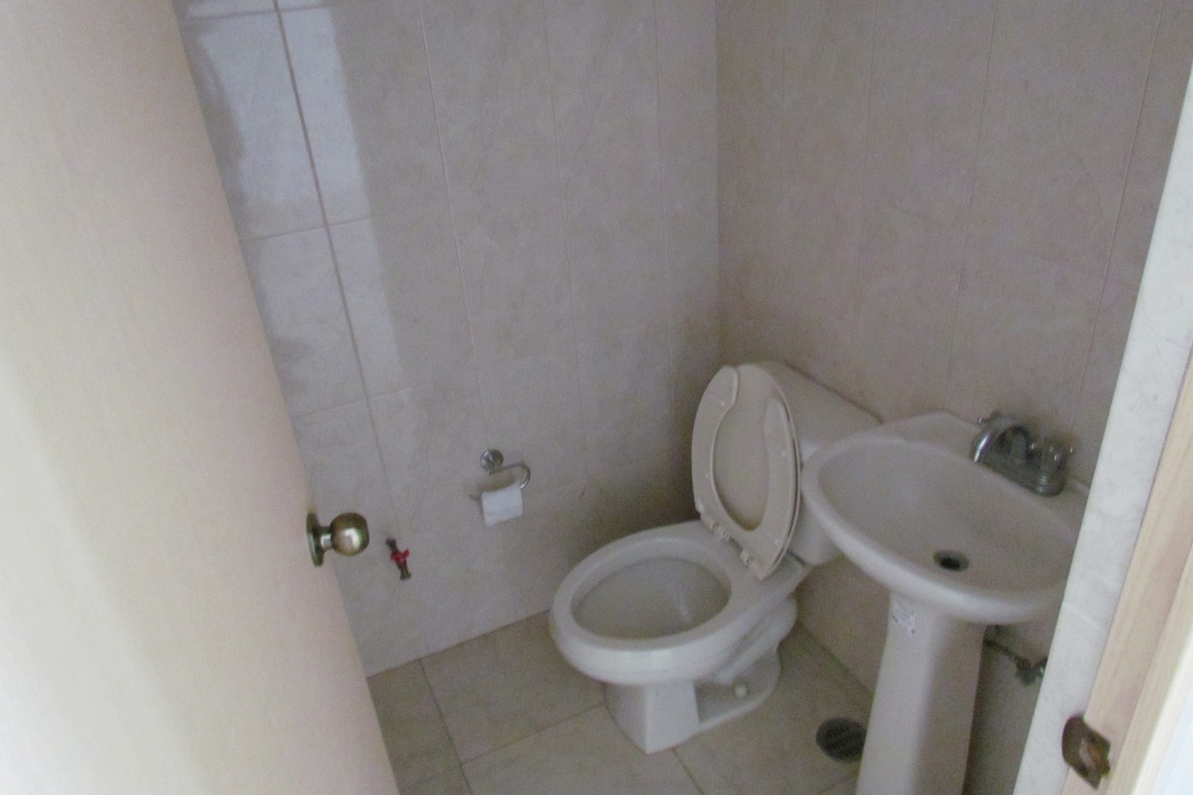 Camino Real a Huimilpan 16, Querétaro, 76904, ,Local,Renta,Plaza Real Bugambilias,Camino Real a Huimilpan,1031