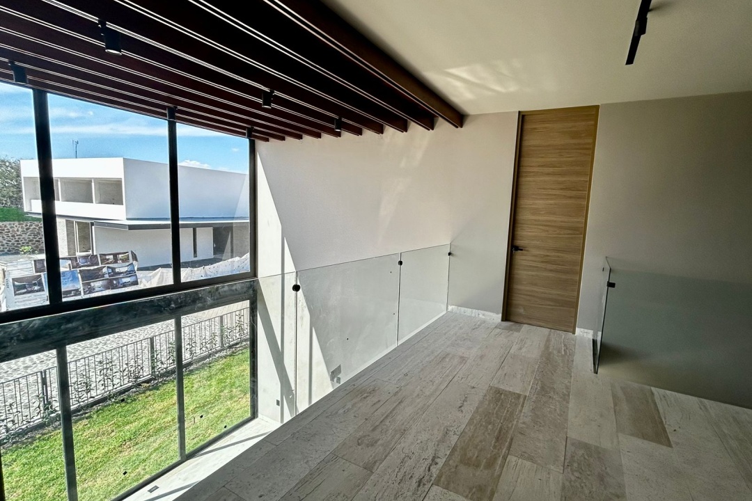 992 Av de los santos 101, Querétaro, 76146, 3 Bedrooms Bedrooms, 1 Room Rooms,4 BathroomsBathrooms,Casa,Venta,Av de los santos,1039 992 Av de los santos 101, Querétaro, 76146, 3 Bedrooms Bedrooms, 1 Room Rooms,4 BathroomsBathrooms,Casa,Venta,Av de los santos,1039