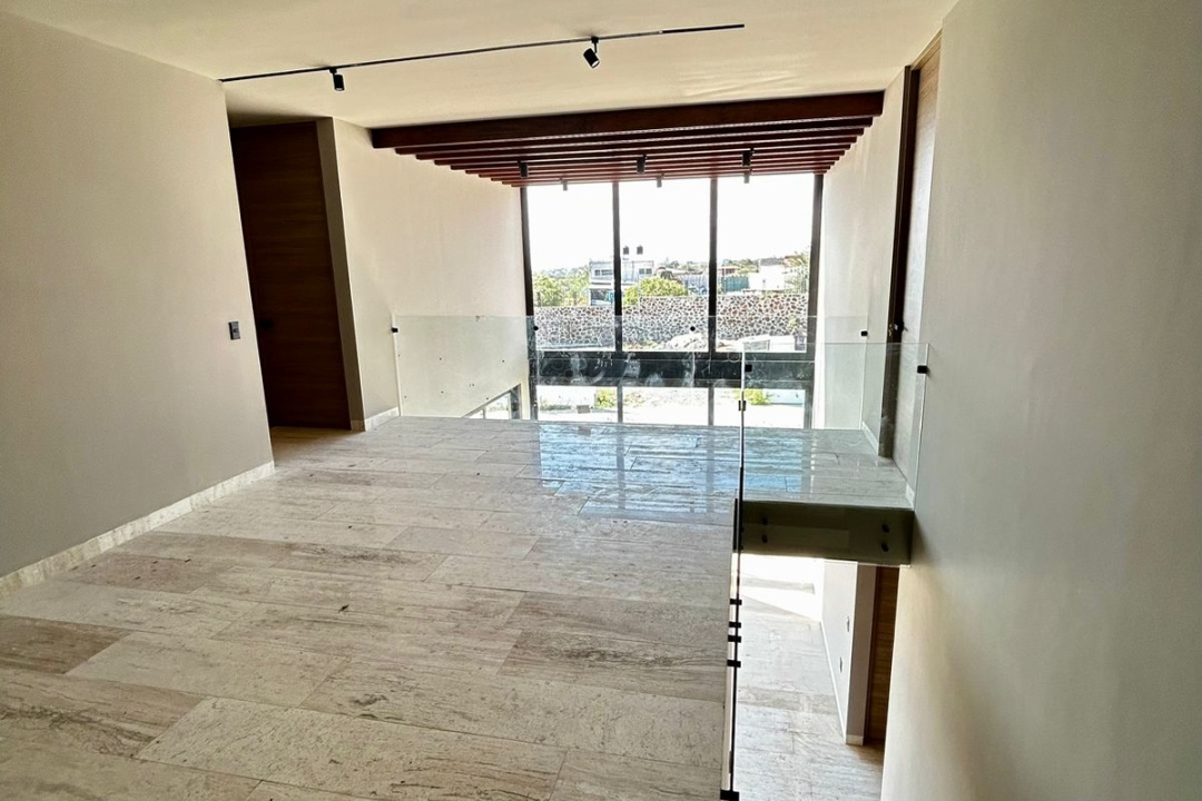 992 Av de los santos 101, Querétaro, 76146, 3 Bedrooms Bedrooms, 1 Room Rooms,4 BathroomsBathrooms,Casa,Venta,Av de los santos,1039 992 Av de los santos 101, Querétaro, 76146, 3 Bedrooms Bedrooms, 1 Room Rooms,4 BathroomsBathrooms,Casa,Venta,Av de los santos,1039