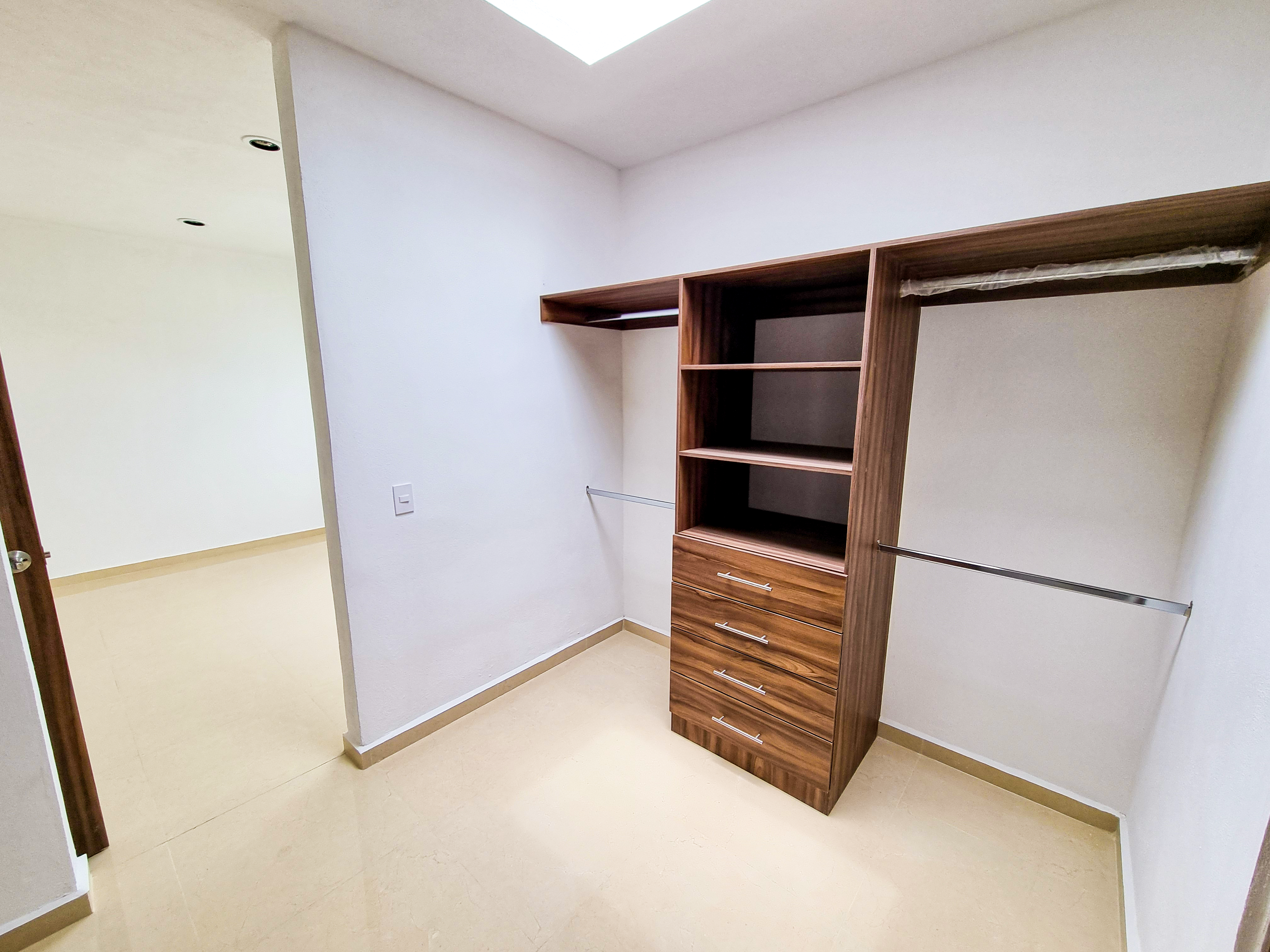 Reserva Chopo 1986, Querétaro, 76226, 3 Bedrooms Bedrooms, ,2 BathroomsBathrooms,Casa,Venta,Reserva Chopo,1046