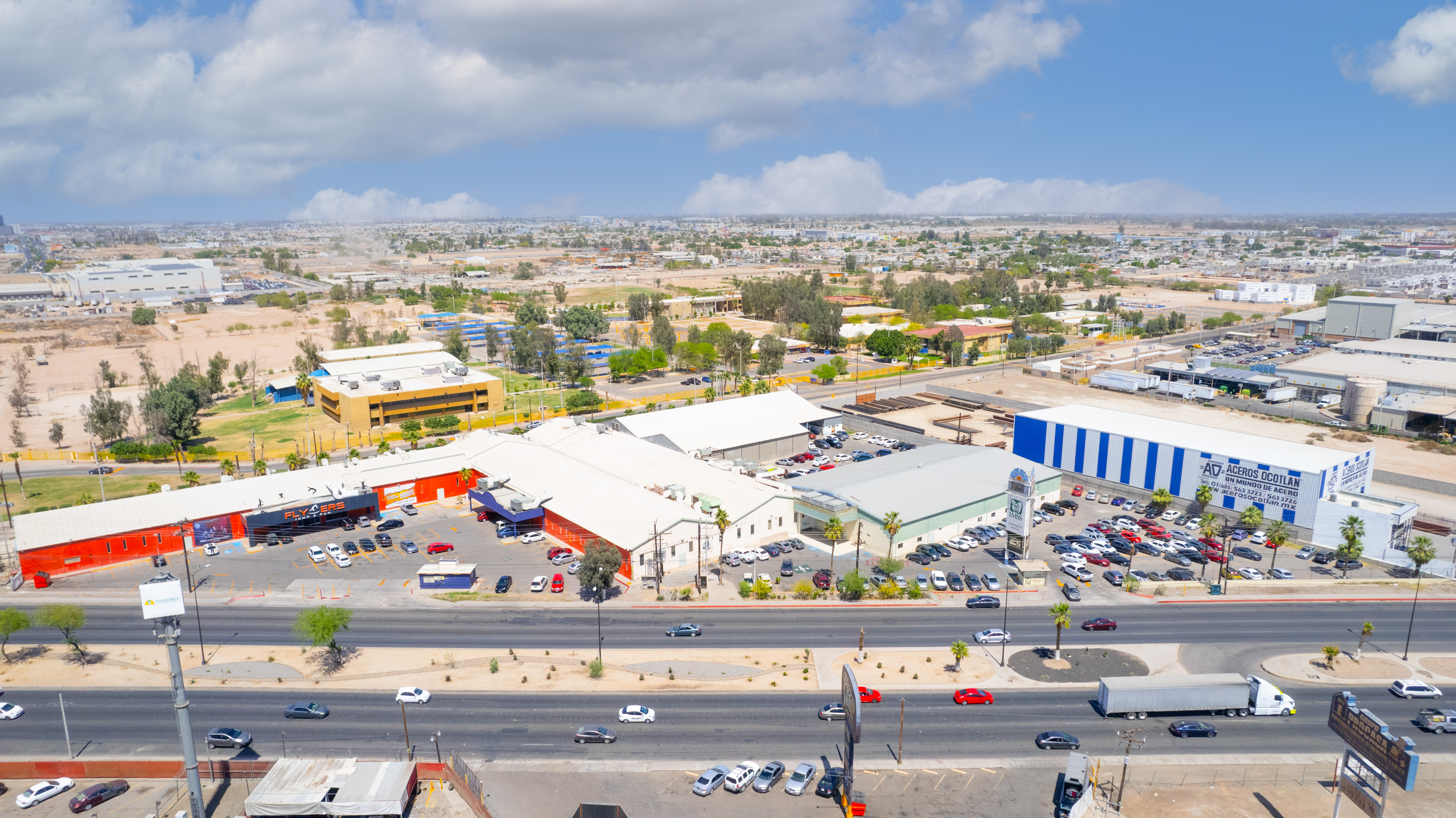 Boulevard Lázaro Cárdenas 2501, Mexicali, 21376, ,Bodega,Renta,Boulevard Lázaro Cárdenas 2501,1055 Boulevard Lázaro Cárdenas 2501, Mexicali, 21376, ,Bodega,Renta,Boulevard Lázaro Cárdenas 2501,1055