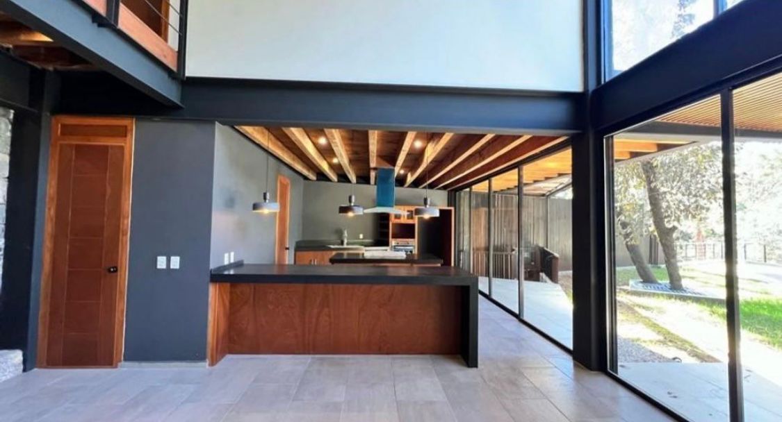 5V7M+FX4, Avándaro, Valle de Bravo, Estado de México, 51200, 5 Bedrooms Bedrooms, ,5 BathroomsBathrooms,Casa,Venta,5V7M+FX4,1058