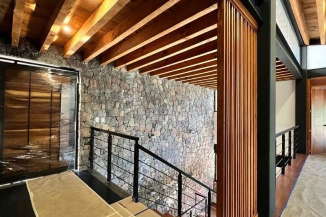 5V7M+FX4, Avándaro, Valle de Bravo, Estado de México, 51200, 5 Bedrooms Bedrooms, ,5 BathroomsBathrooms,Casa,Venta,5V7M+FX4,1058