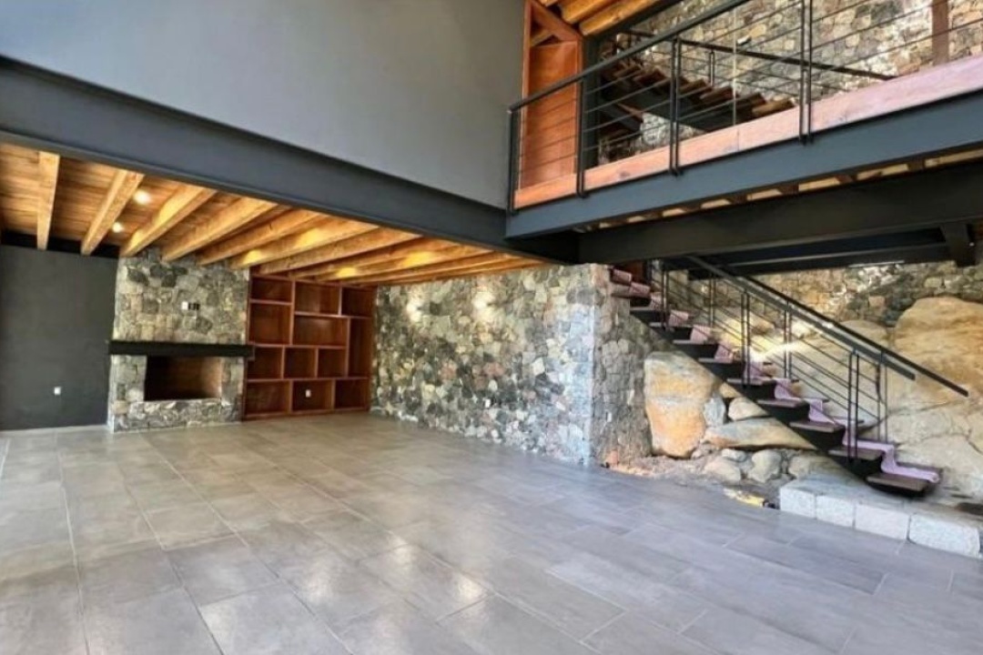 5V7M+FX4, Avándaro, Valle de Bravo, Estado de México, 51200, 5 Bedrooms Bedrooms, ,5 BathroomsBathrooms,Casa,Venta,5V7M+FX4,1058