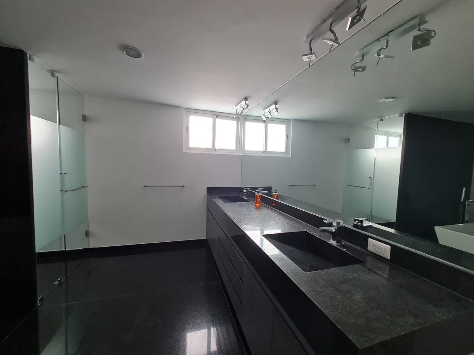 Fuente de Verona, Estado de México, 53950, 4 Bedrooms Bedrooms, 2 Rooms Rooms,6 BathroomsBathrooms,Casa,Venta,Fuente de Verona,1062
