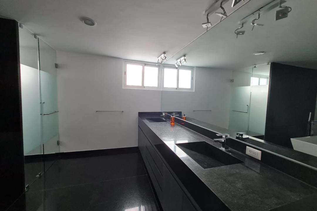 Fuente de Verona, Estado de México, 53950, 4 Bedrooms Bedrooms, 2 Rooms Rooms,6 BathroomsBathrooms,Casa,Venta,Fuente de Verona,1062