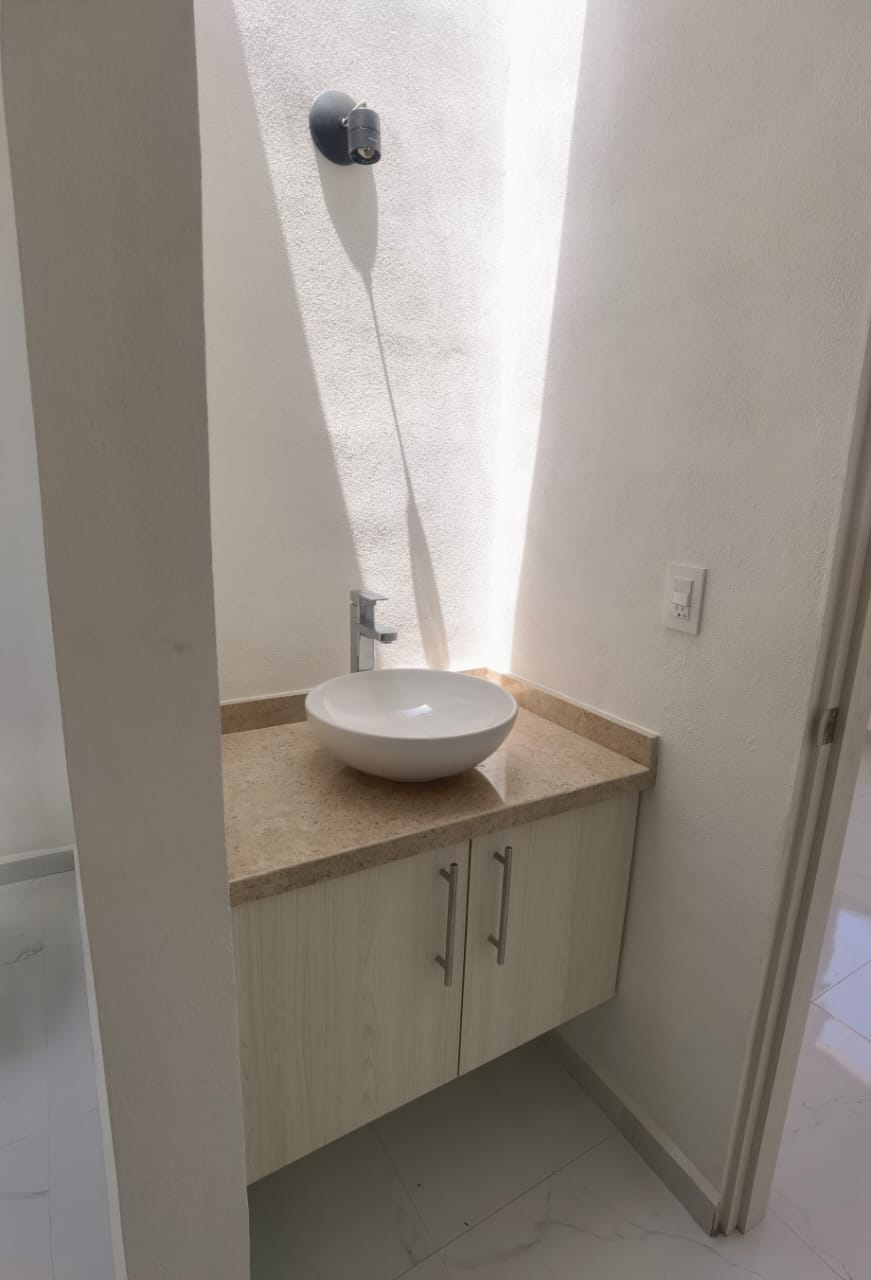 Querétaro, 76246, 3 Bedrooms Bedrooms, ,2 BathroomsBathrooms,Casa,Venta,1079