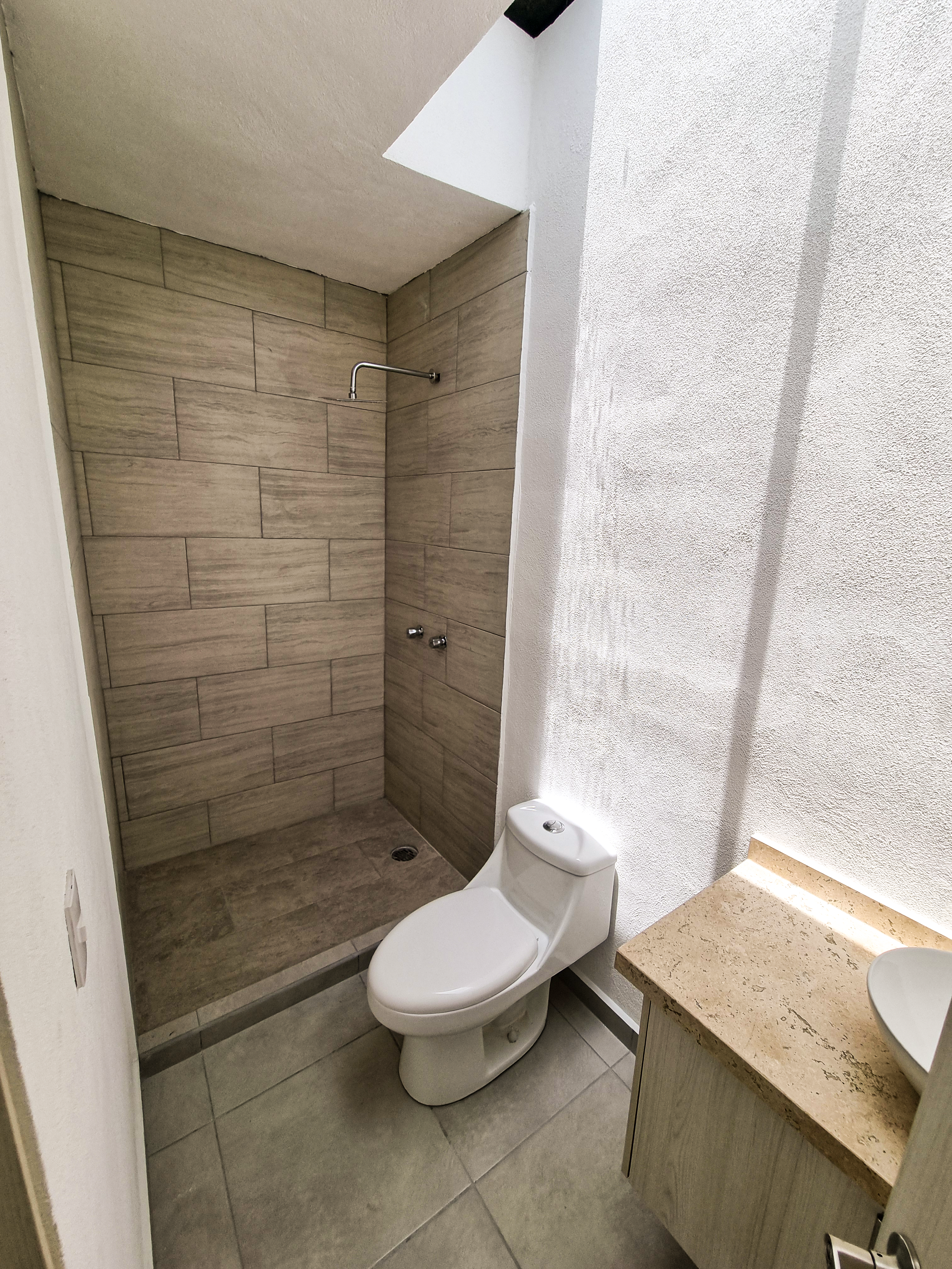 Anillo Vial 3 Oriente, Querétaro, 76246, ,Casa,Venta,Anillo Vial 3 Oriente,1082