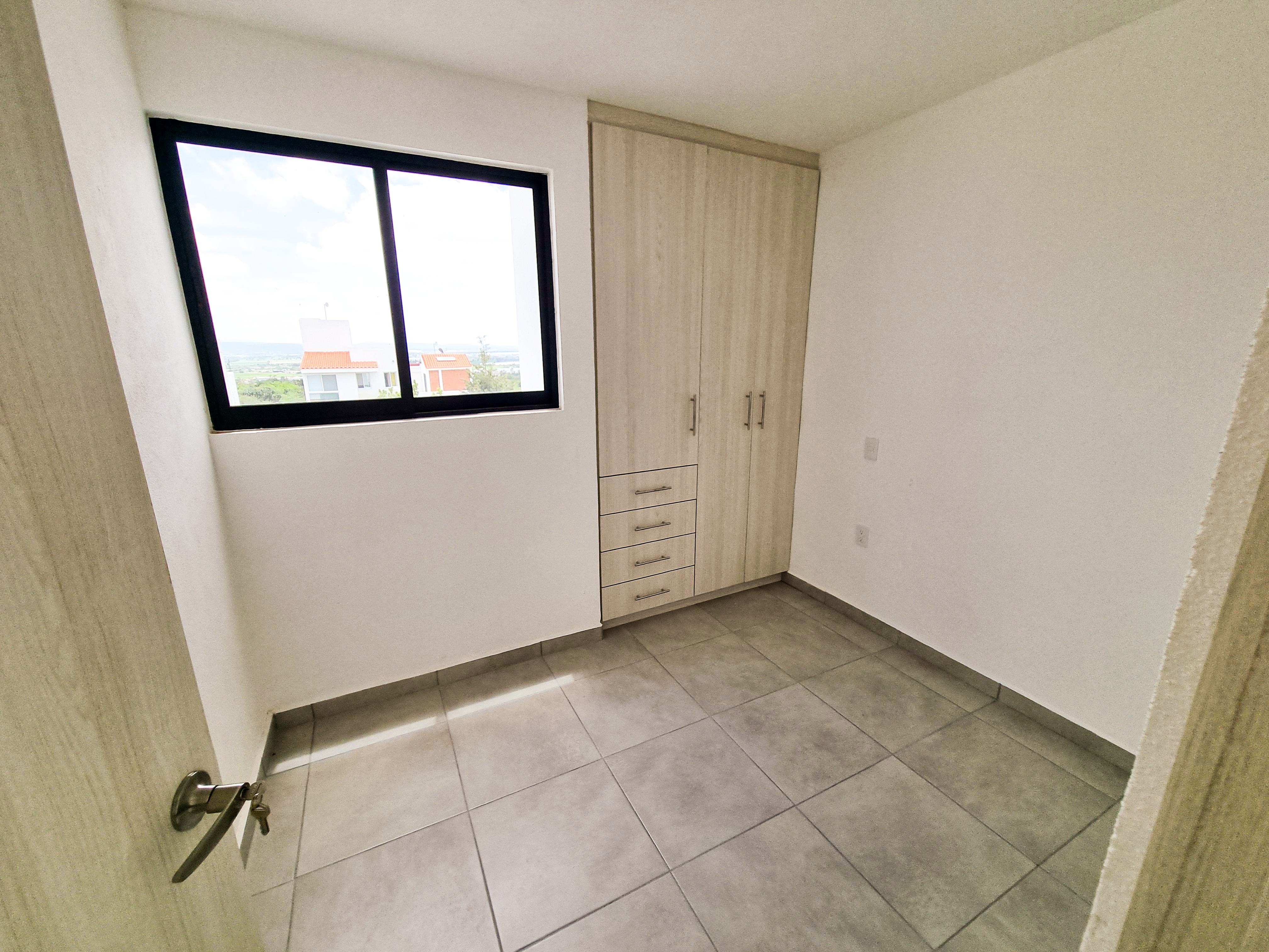 Anillo Vial 3 Oriente, Querétaro, 76246, ,Casa,Venta,Anillo Vial 3 Oriente,1082