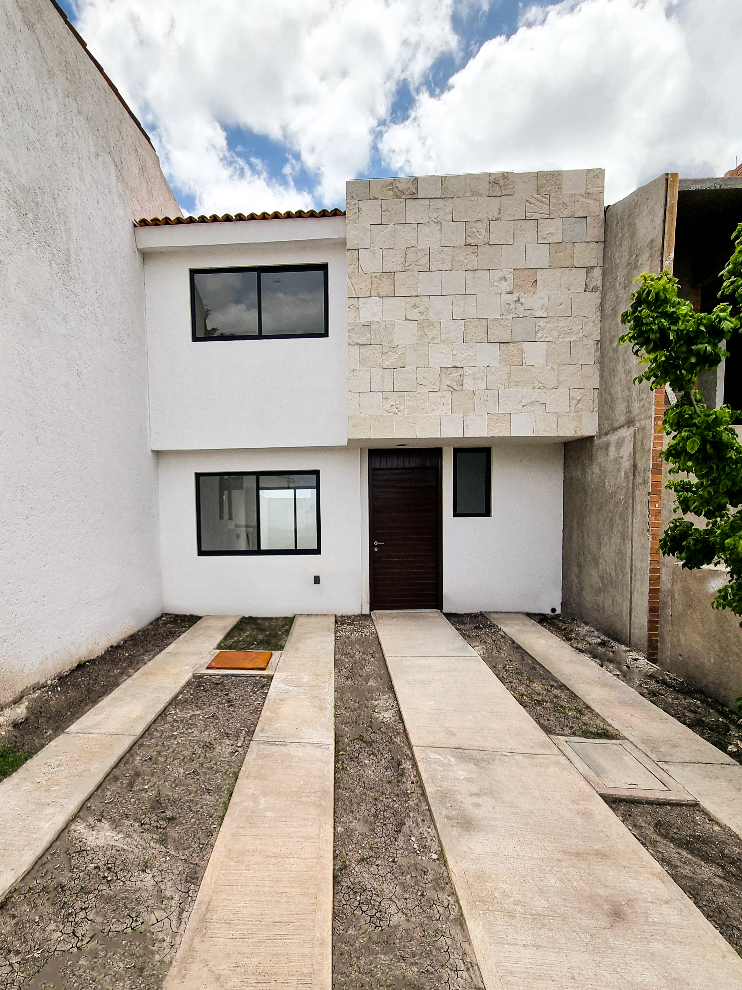 Anillo Vial 3 Oriente, Querétaro, 76246, ,Casa,Venta,Anillo Vial 3 Oriente,1082